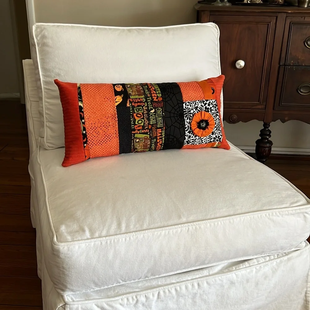 🧡🖤🎃Halloween Patchwork Throw Pillow